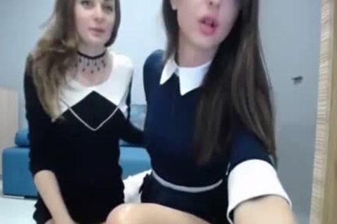 stunning pair Has pleasure On cam