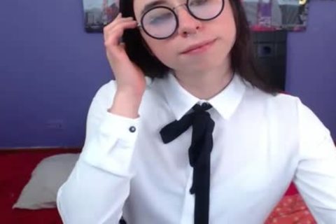 Emily Song juicy teen tranny cam