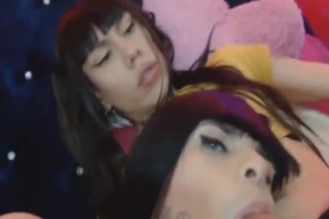 sheboy slut engulfing Her friends large 10-Pounder