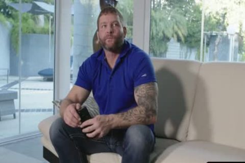 slim Ts Superstar Khloe Kay Hungrily Savors Stepdads dick