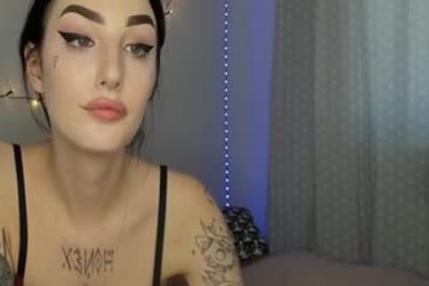 Full Tattoos German Transgirl Shows Off lusty Body