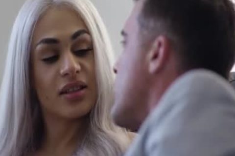 blonde t-girl Eva Maxim wazoo Streched By A Bigdick
