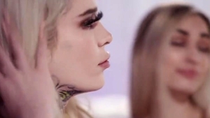 blond shemale Licks And bonks The vagina Of Her Dance Partner