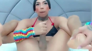 Selfsuck brunette hair On webcam