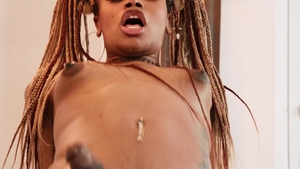 Trans Harder: Horny T-Girl's Blowjob Skills