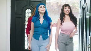 Transfixed: Threesome Between Ariel, Little Puck & Jewelz Blu